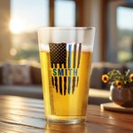 Bandiera americana personalizzata Thin Blue Line 16oz Beer Glass con nome Regalo di laurea e pensionamento per agenti di polizia