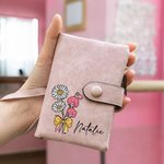 Personalizada Nacimiento Flor Ramo Lápiz Lazo de cuero de tres pliegues Cartera de pulsera con tarjetero Cumpleaños Maestro Apreciación Regalo para Mu