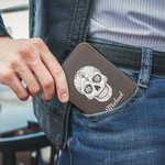 Personalisierte Schädel kompakte Karteninhaber Brieftasche mit Namen Geburtstag Tag der Toten Geschenk Halloween Geschenk für Männer