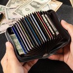 Personalisierte Schädel kompakte Karteninhaber Brieftasche mit Namen Geburtstag Tag der Toten Geschenk Halloween Geschenk für Männer