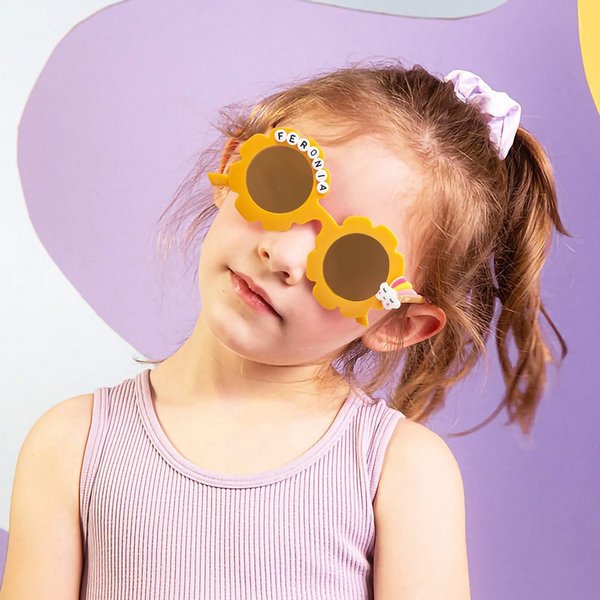 Occhiali da sole personalizzati Multicolor Cute Floral Outdoor Beach con nome e accessorio Regalo di compleanno per bambini