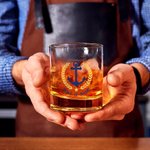 Personlig båtankermønsterdesign 10 oz whiskyglass og skiferunderleggssett med tekst Bursdag farsdagsgave til bestefar pappa whiskyelskere