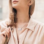 Collier de Plaque Personnalisé avec Texte Gravé et Photo Pendentif de Style Tiroir Cadeau d'Anniversaire pour Femme