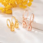 Spersonalizowane kolczyki Mini 3D Bubble Initial Letter Dangle Huggie Minimalistyczna biżuteria Prezent urodzinowy na rocznicę dla kobiet i dziewcząt