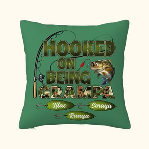 Gepersonaliseerd Hooked On Being Papa Vissen Thema Kussenhoes met Namen Camouflage Home Decor Verjaardag Grootouderdag voor Papa Opa