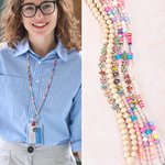 Gepersonaliseerde kleurrijke houten naam kralen Badge Lanyard ID-kaarthouder met kwastjes terug naar school Waardering verjaardagscadeau voor leraar