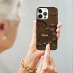 Gepersonaliseerd kunstlederen hart telefoonhoesje voor iPhone met 1-10 namen Verjaardagscadeau voor oma en moeder