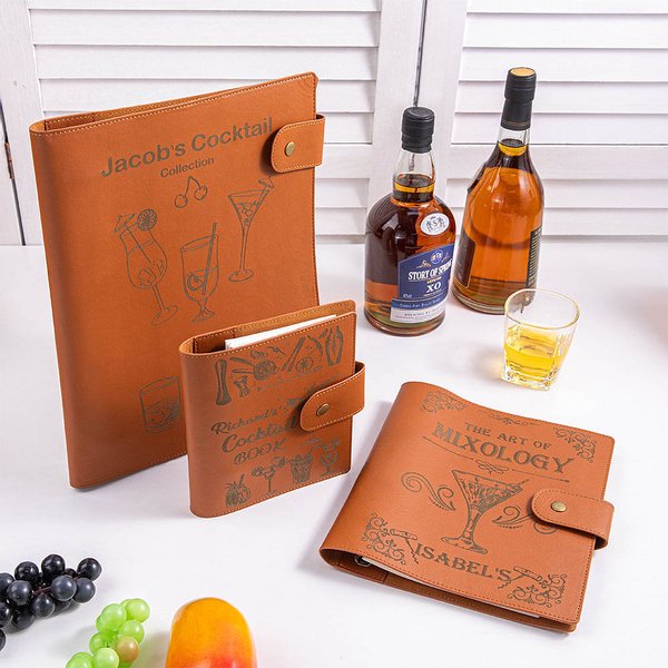 Personalisiertes Cocktail Rezept Leder-Notizbuch mit Namen 70 Blatt Nachfüllbares Ringbuch Geburtstag Oktoberfest Geschenk für Cocktail-Liebhaber