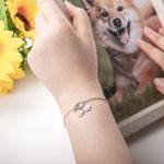 Personalised Dainty 1-5 Paw Print Charm Twisted Circle Bracelet with Initial Dog Cat Mom Jewellery Birthday Memorial Gift for Women