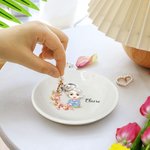 Personalizzato nascita corona di fiori personaggio dei cartoni animati Trinket gioielli piatto con nome compleanno matrimonio regalo di Natale per le donne ragazza