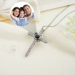Collier en Croix Coeur Personnalisé avec Photo de Projection Je T'aime en 100 Langues Cadeau Anniversaire Mariage pour Femme