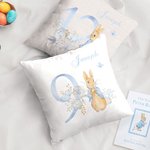 Personalisierte niedliche Peter Rabbit Bunny Floral Throw Pillow Cover mit Geburt Monat und Name Nursery Decor Baby Dusche Geburtstag Geschenk für Jungen Mädchen