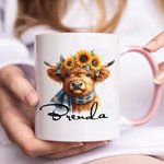 Personalisierte Sonnenblume Hochland Kuh Multicolor 11oz Keramik Becher mit Namen Geburtstag Geschenk für Hochland Kuh Liebhaber