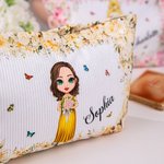 Personalisierte niedlichen Cartoon-Charakter floralen Kord Make-up Tasche Tasche mit Namen Hochzeit Braut Dusche Geschenk für Braut Brautjungfer