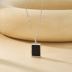 Personligt minimalistiskt vintagehalsband emaljerad bokformad liten box perfekt födelsedags eller jubileumspresent för kvinnor