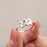 Spersonalizowany numer anioła Pozytywne znaczenie 3D Bubble Letter Ring Dainty Biżuteria Urodziny Rocznica Wdzięczność Prezent dla kobiet Dziewczyny