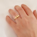 Spersonalizowany numer anioła Pozytywne znaczenie 3D Bubble Letter Ring Dainty Biżuteria Urodziny Rocznica Wdzięczność Prezent dla kobiet Dziewczyny