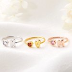 Personalizado lindo 3D Burbuja Letra Birthstone Anillo Ajustable Dainty Joyería Cumpleaños Aniversario Regalo para Mujeres Niñas
