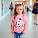 Personalisierte Doodle Apple Pencil Letter 100% Baumwolle Unisex T-Shirt mit Initiale und Name zurück zu Schule Aktivität Zubehör Geschenk für Jungen 