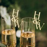 Personalisierte Stilvolle Initiale Glas-Deko aus Verspiegeltem Acryl Getränk Topper Trinkanhänger Jahrestag Hochzeit Party Geschenk