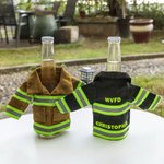 Personalisierte Miniatur-Feuerwehrmann Flaschenabdeckung Jacke Deko Bierflasche Isolator Oktoberfest Geschenke für Feuerwehrleute Vater Mutter