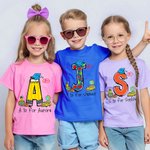 Personalisierte Doodle Apple Pencil Letter 100% Baumwolle Unisex T-Shirt mit Initiale und Name zurück zu Schule Aktivität Zubehör Geschenk für Jungen 