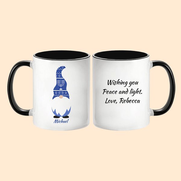 Tazza da caffè in ceramica personalizzata con testo Gnomo carino da 11 oz. Regalo di compleanno Hanukkah per amico di famiglia ebreo