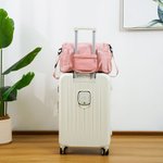 Sac de Voyage Imperméable Personnalisé avec Nom Brodé Sac à Bandoulière Multi-Compartiments Cadeau Anniversaire Noël Retour à l'École pour Femme Fille