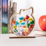 Ornement de bureau personnalisé en bois en forme de pomme avec 1-24 cœurs et texte Décoration de bureau Cadeau d'anniversaire pour professeur
