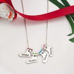Collana con ciondolo a forma di calza natalizia personalizzata con nome inciso e pietra di nascita Regalo di Natale e compleanno per le donne