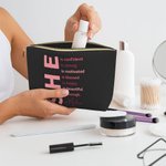 Gepersonaliseerde Zelfzorg She Is Me Make-up Bag met Naam en Positieve Affirmaties Verjaardag Inspirerend Geschenk voor Vrouwen Meisjes