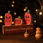 Personalised Halloween Wooden 1-20 Cute Face Pumpkin Names Decoration with Base Desk Home Decor Halloween Gift for Family Friend