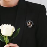 Personalised Wedding Funeral Memorial Photo Button Pin Badge with Name Year and Text In Remembrance Sympathy Gift for Loss of Loved One