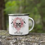 Tasse en émail rose personnalisée avec nom Cadeau d'Halloween pour les femmes aimant les têtes de mort