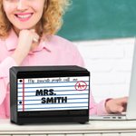 Dispenser per matite dal design personalizzato con nome inciso idea regalo per maestri e professori in occasione della festa dell’insegnante