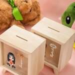 Personalizzati personaggi dei cartoni animati nascita fiore legno chiaro salvadanaio con nome Natale regalo di compleanno per ragazzi ragazze