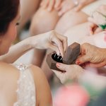 Gepersonaliseerde zeshoek berg bloem houten ring doos met drie sleuven bruiloft verloving voorstel Keepsake Gift voor paar