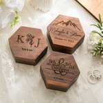 Gepersonaliseerde zeshoek berg bloem houten ring doos met drie sleuven bruiloft verloving voorstel Keepsake Gift voor paar