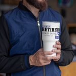 Personalisierte offiziell im Ruhestand Jahre 30oz Name Becher mit Deckel und Strohhalm Ruhestand Abschiedsgeschenk für Familie Freund Kollege