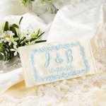 Gepersonaliseerd Iets Blauw Geborduurd Ranken Bruidsjurk Label met Initiaal en Datum Bruiloft Cadeau voor Bruid
