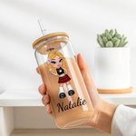 Personalized Cartoon Retro Fashion Y2K Girl 20oz Name Beer Can Glass with Bamboo Lid and Straw Birthday Party Friendship Gift for Women