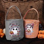 Cestino portacaramelle riutilizzabile con nome personalizzato Ghost Bat Pumpkin Plaid Halloween Trick or Treat Activity Gift for Boys Girls