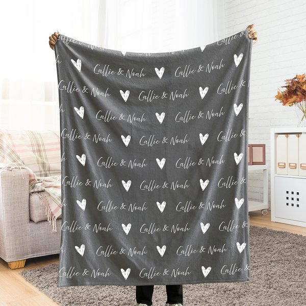 Personalizzato Amore Cuore Doppio Nomi Iniziali Multicolore Morbido Caldo Coperta da lancio Home Decor Fidanzamento Matrimonio Regalo di Natale fot Co