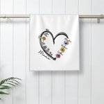 Personalised Floral Love Heart 100% Cotton Water Absorbent Face Towel with 1-6 Birth Flower and Name Birthday Christmas Gift for Mom Grandma