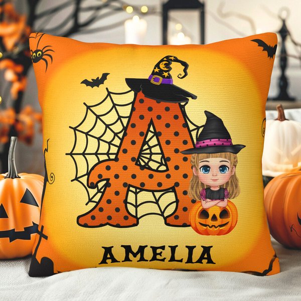 Personligt tecknad vampyrhäxa mjukt kuddöverdrag med initialer och namn heminredning Halloween-present för pojkar flickor