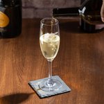 Gepersonaliseerd Grappig Voorschrift Champagne Glas en Leisteen Onderzetter met Gegraveerde Naam Verjaardagsfeestje Kerstcadeau voor Champagne Liefheb