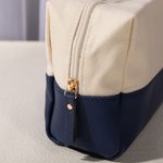 Trousse de toilette personnalisée avec nom et patte, grande capacité, usage quotidien, cadeau d'anniversaire pour les amoureux des chats.