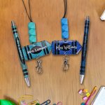Personalized Multicolour Glitter Crayon Design Pen Lanyard Keychain Set with Name Back to School Teacher's Day Gift for Teacher