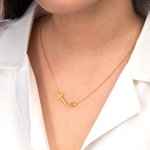 Personalisierte Sideway Kreuz Emaille 1-10 Geburt Blumen Halskette Christian Schmuck Weihnachten Geburtstag Geschenk für Frauen