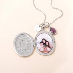 Personligt graverat födelsedatum Blomma Födelsesten Foto Medaljong Halsband med kors eller initialer Charm Smycken Födelsedag Christian Present för kvinnor